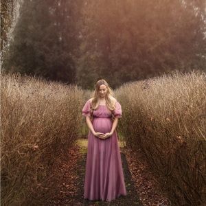 Maternity photoshoot dress